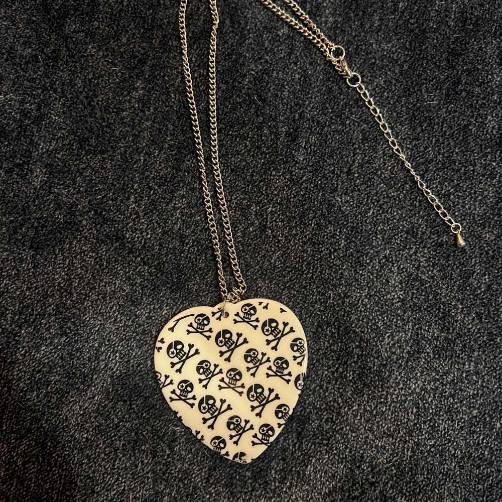 Handcrafted Necklace - Picture 3 of 3